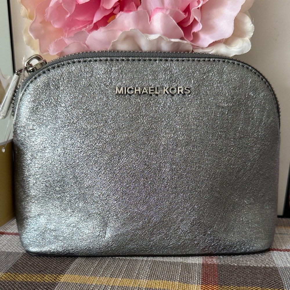NWT Michael Kors Glitter Metallic Silver Travel Cosmetic Bag